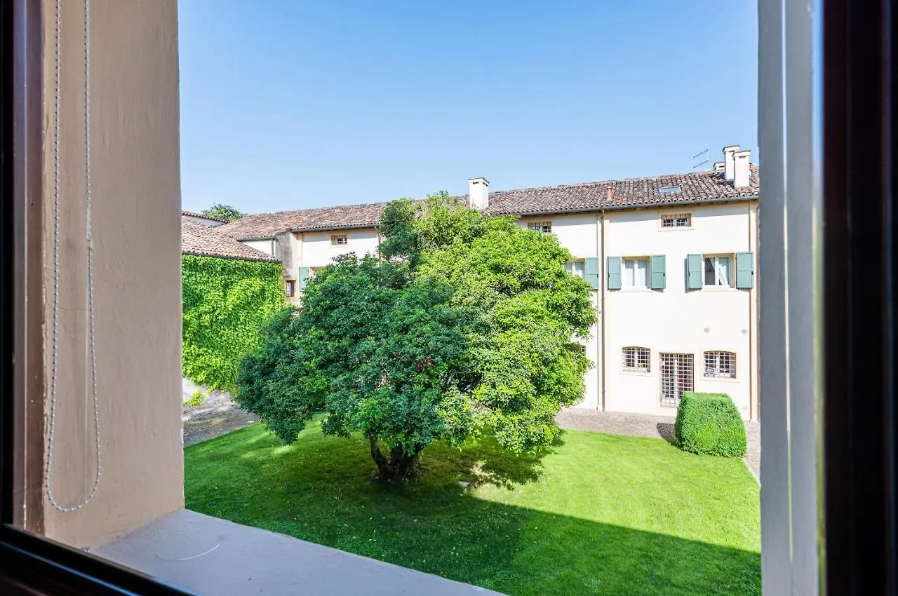 Elegant & Superior Scuderia Villa Molin Villa Osti شقة